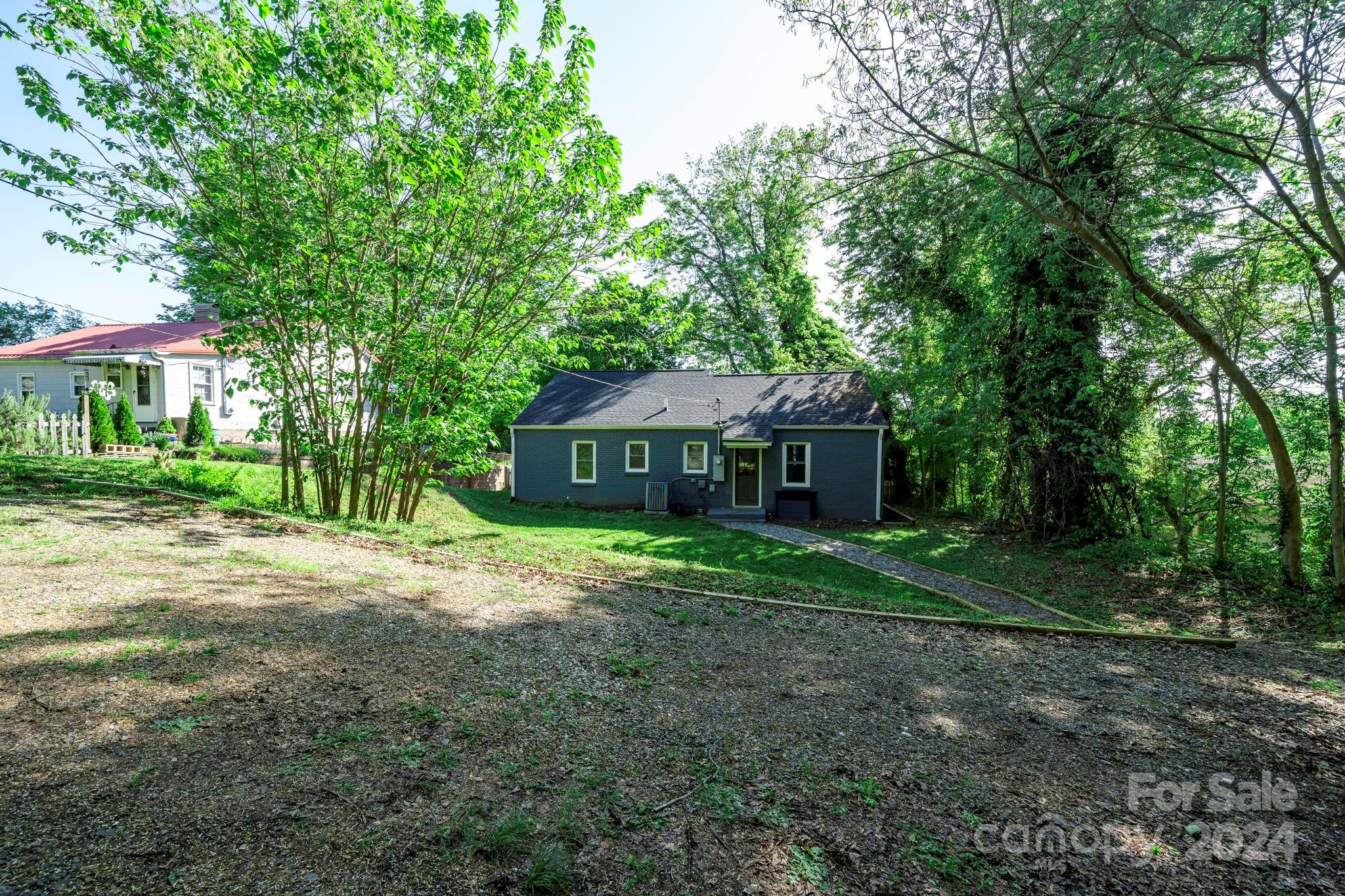 Forest Hills - Residential