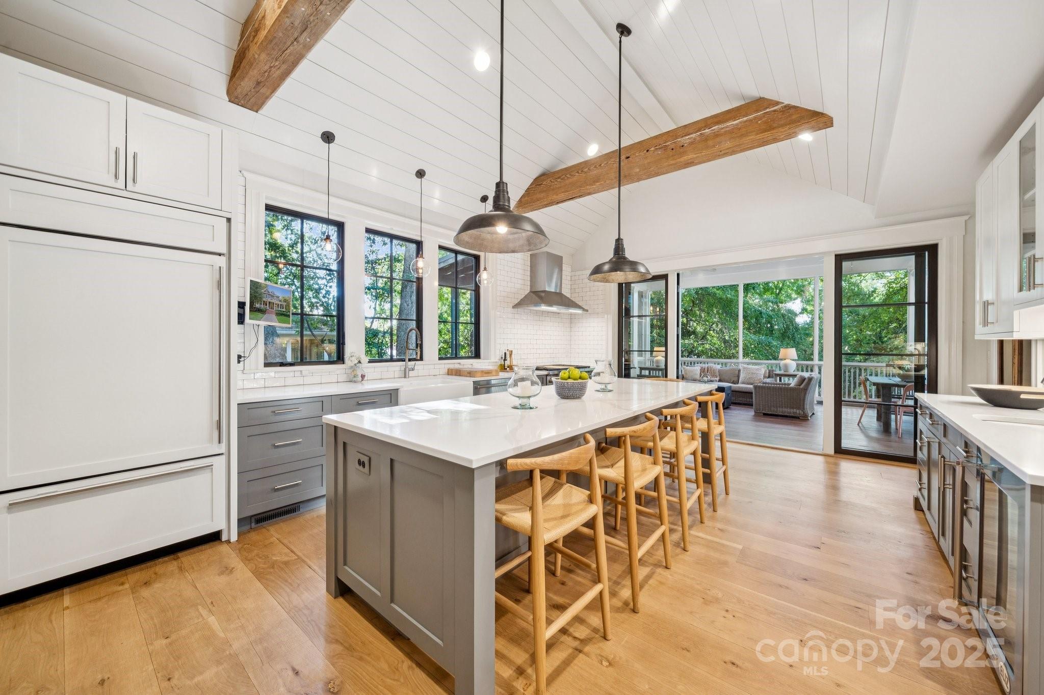 Elizabeth - Residential