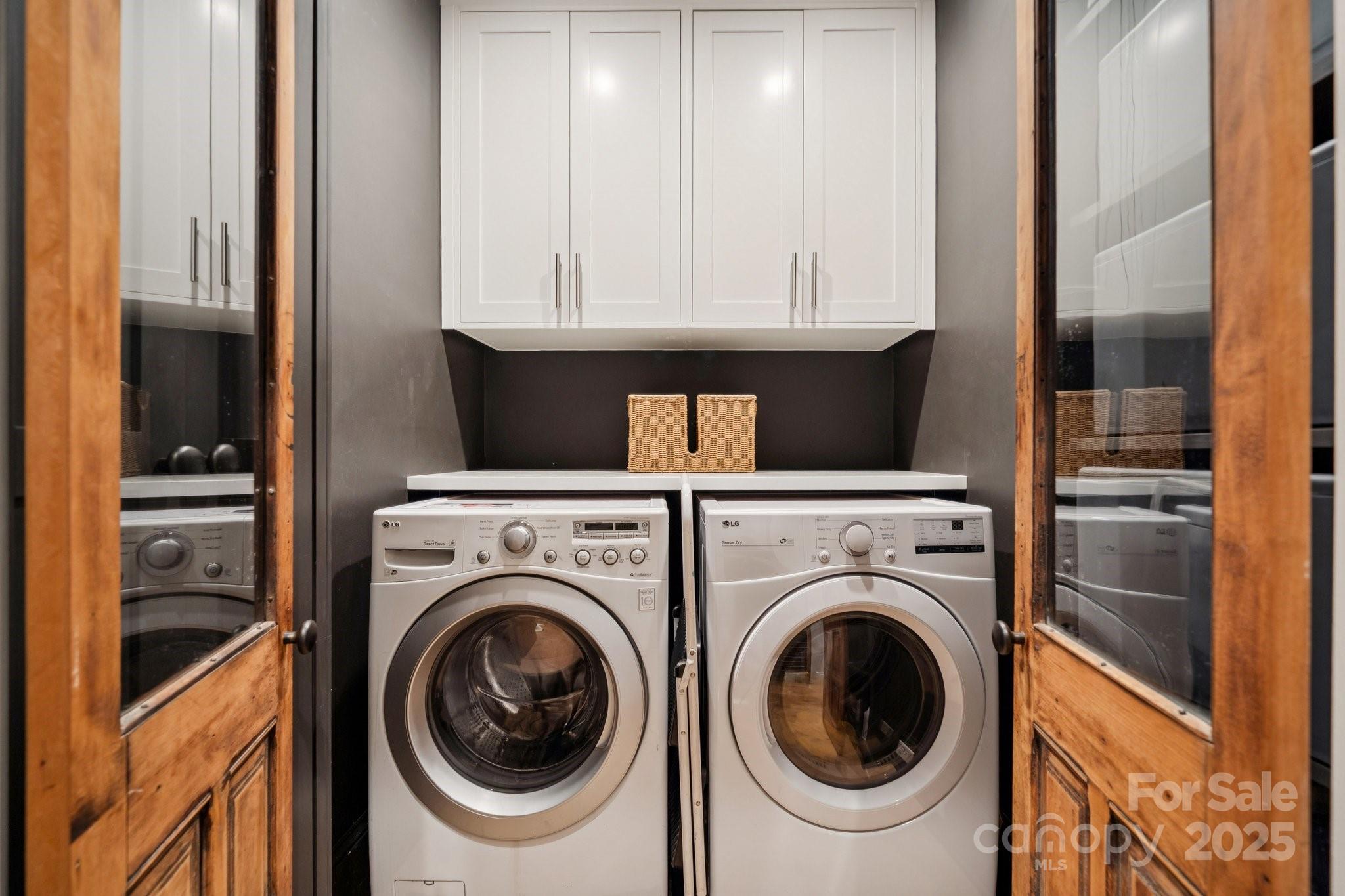 Elizabeth - Residential