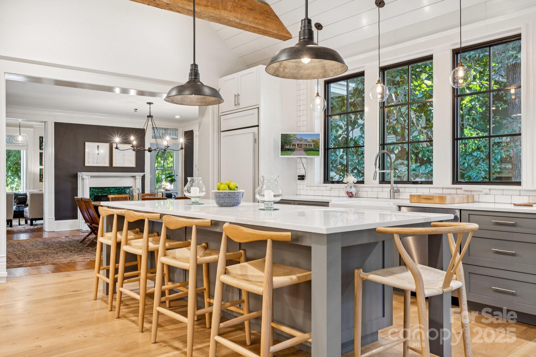 Elizabeth - Residential