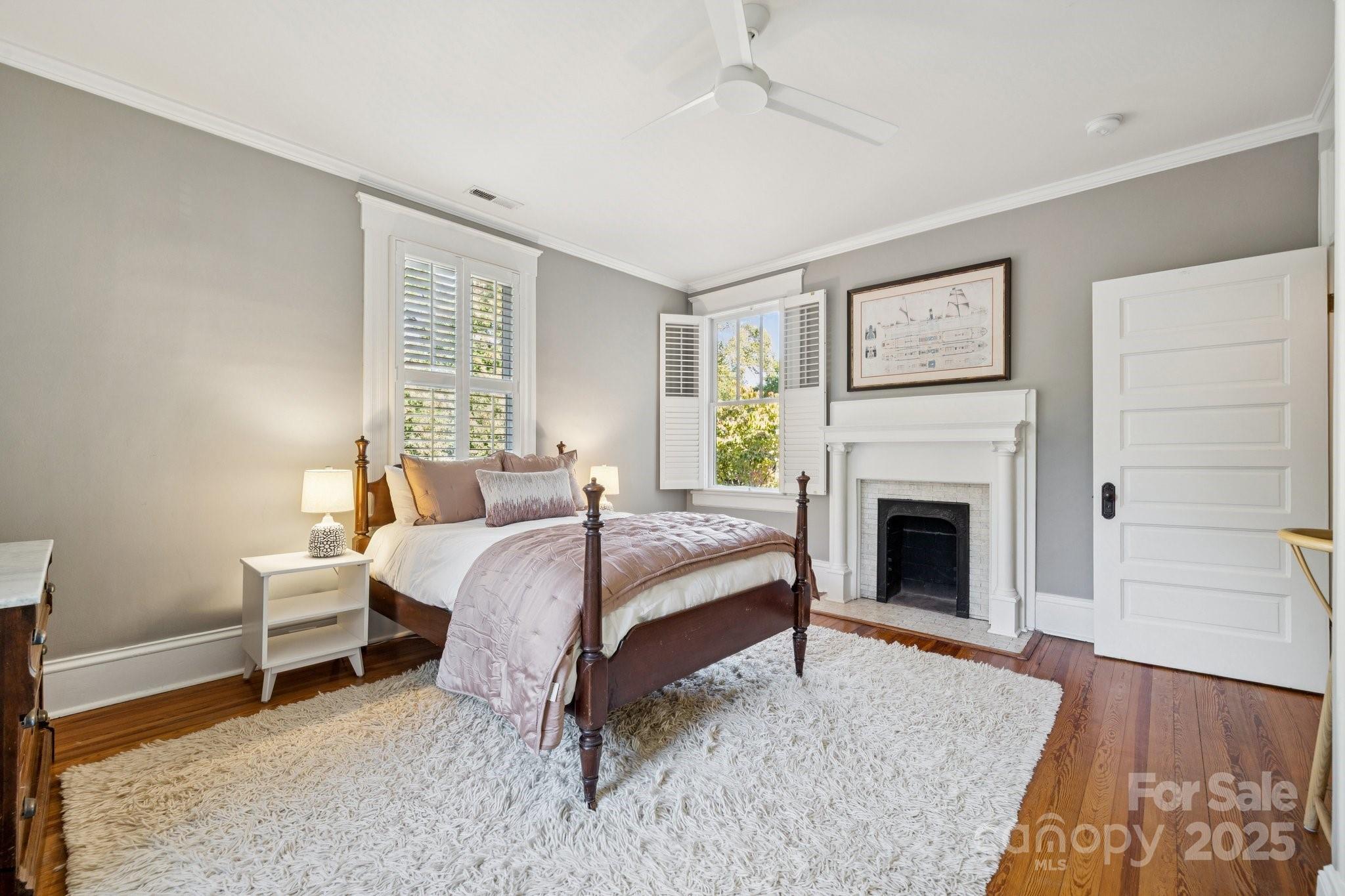 Elizabeth - Residential