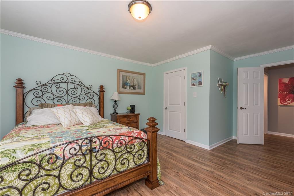 Forest Hills - Residential