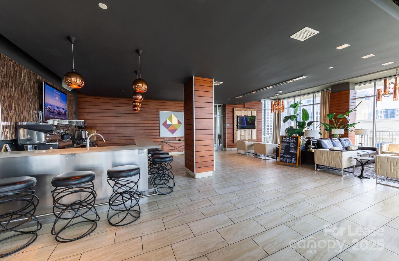 Charlotte, North Carolina 28202, United States, 1 Bedroom Bedrooms, ,1 BathroomBathrooms,Residential,Active,12161