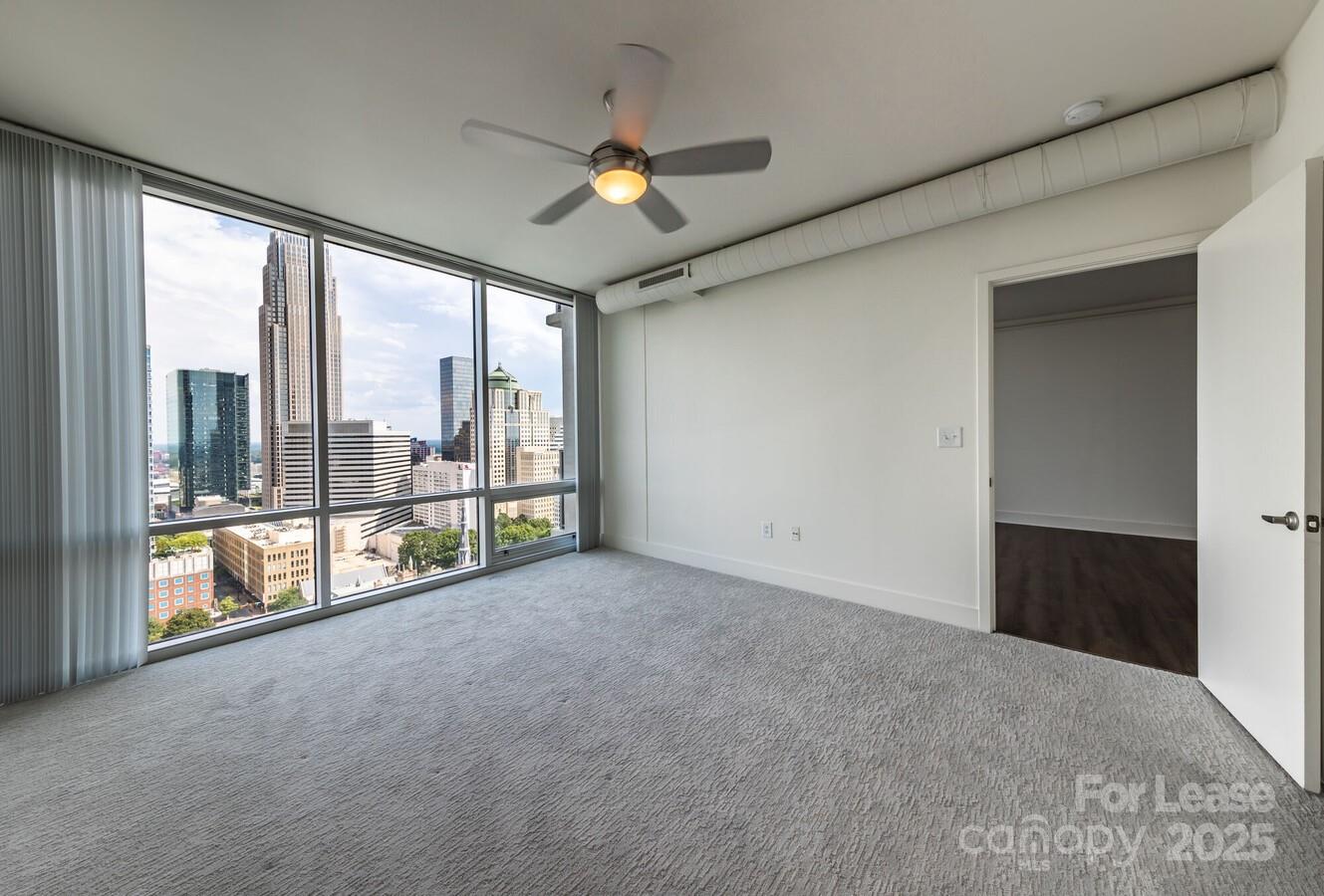 Charlotte, North Carolina 28202, United States, 1 Bedroom Bedrooms, ,1 BathroomBathrooms,Residential,Active,12161