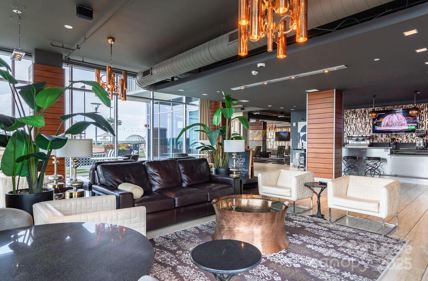 Charlotte, North Carolina 28202, United States, 1 Bedroom Bedrooms, ,1 BathroomBathrooms,Residential,Active,12161