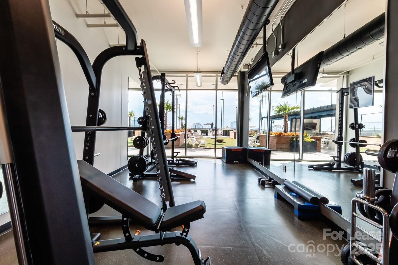 Charlotte, North Carolina 28202, United States, 1 Bedroom Bedrooms, ,1 BathroomBathrooms,Residential,Active,12161