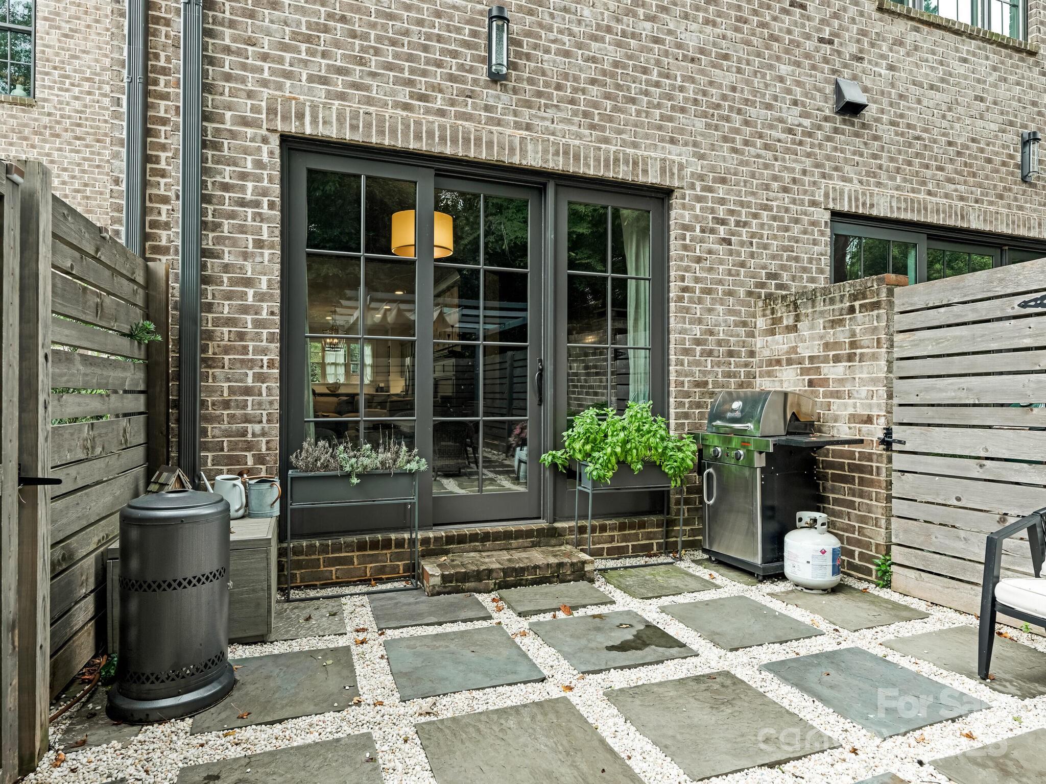 Lynnwood City Homes - Residential