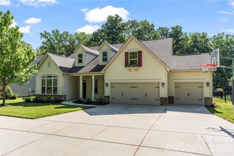 Photo of 7017 Hyde Park Drive, Indian Trail, NC 28079 (MLS # 4369830)