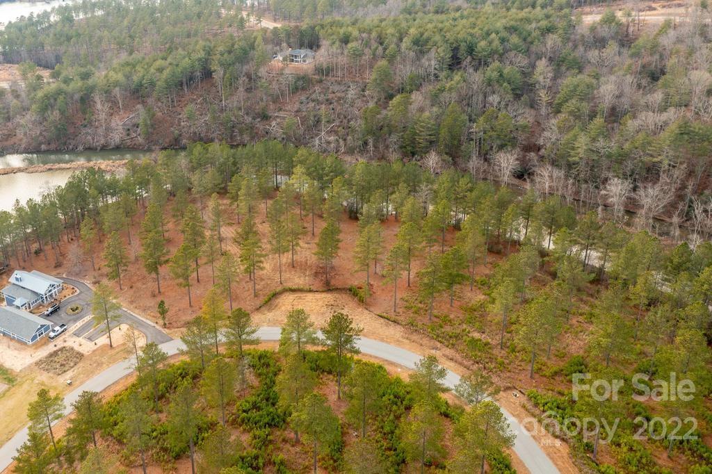 The Waterfront Club - Land