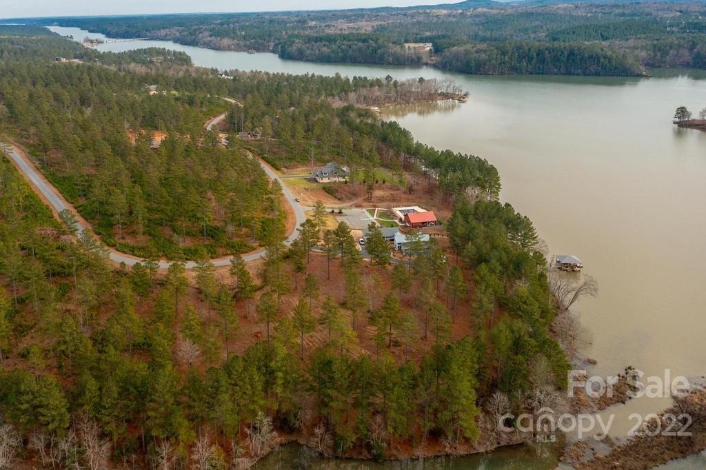 The Waterfront Club - Land