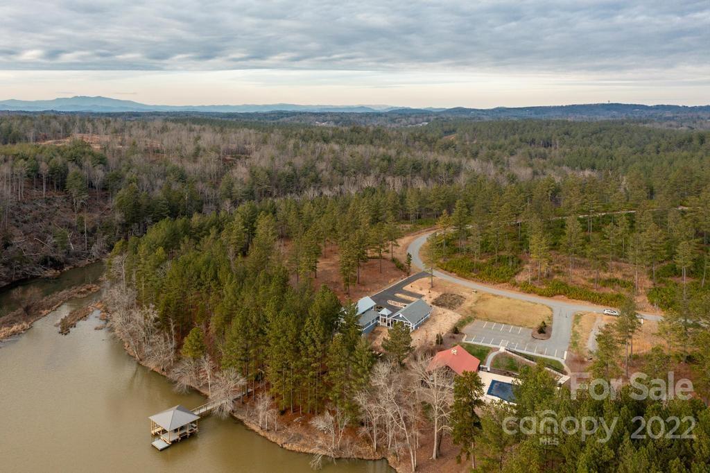 The Waterfront Club - Land