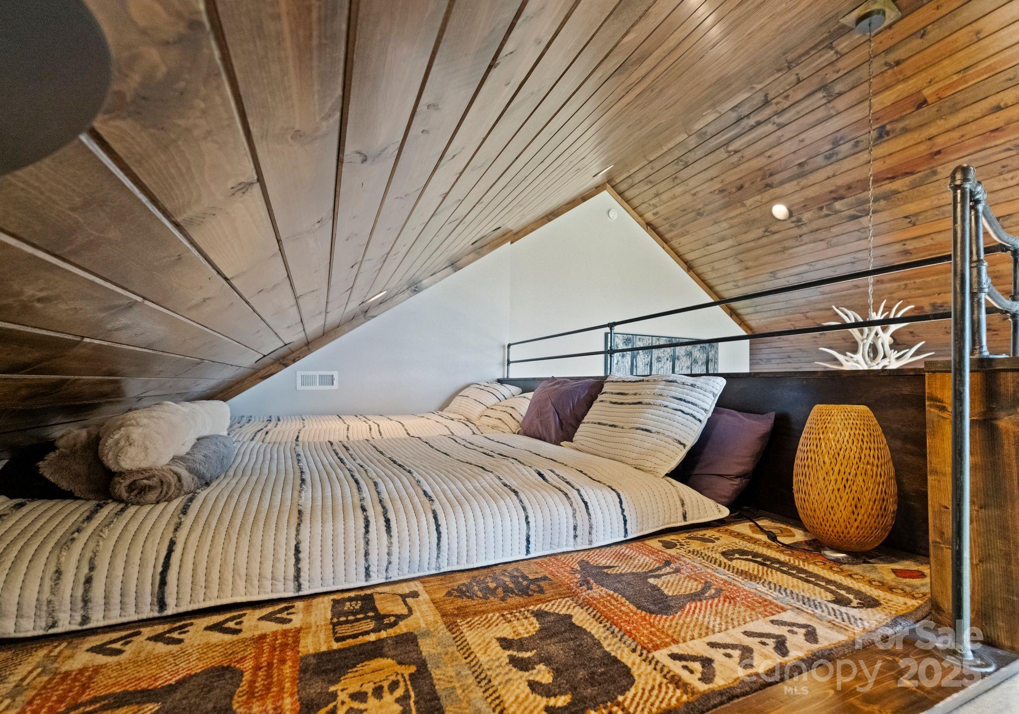 The Lodges at Eagles Nest - Residential