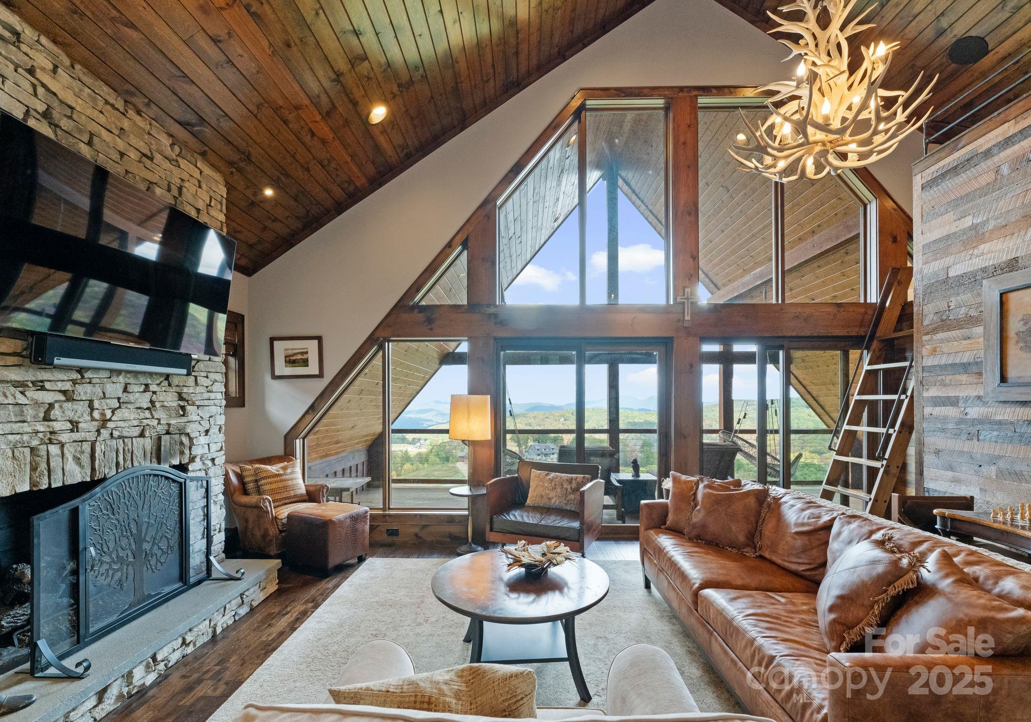 The Lodges at Eagles Nest - Residential