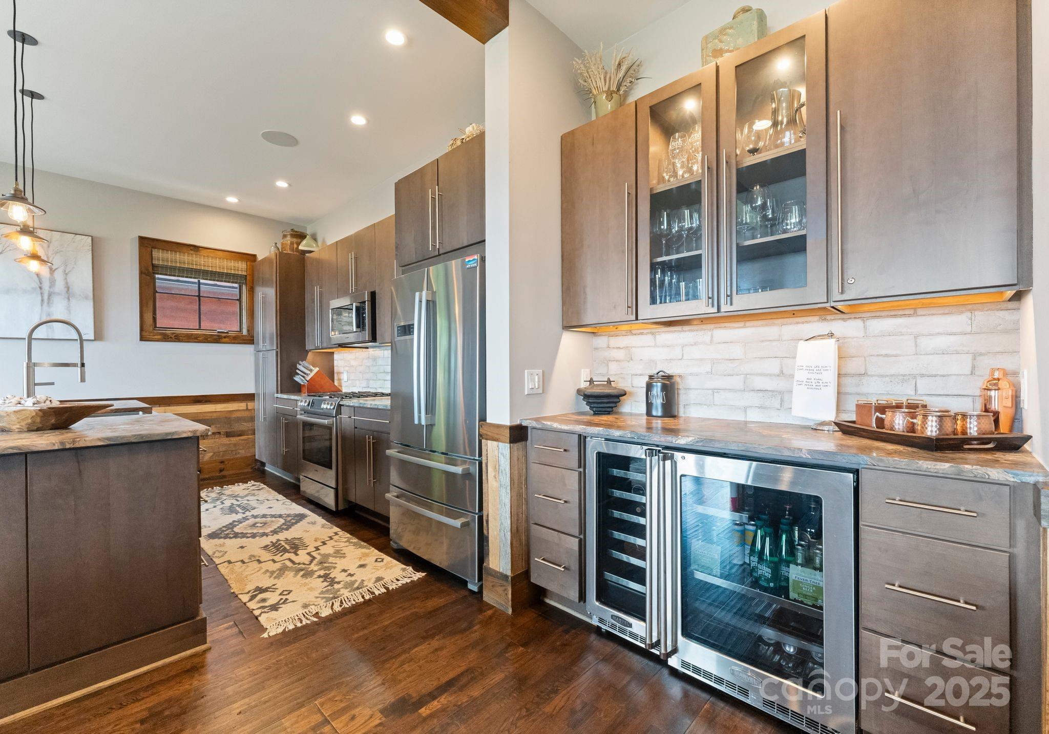 The Lodges at Eagles Nest - Residential