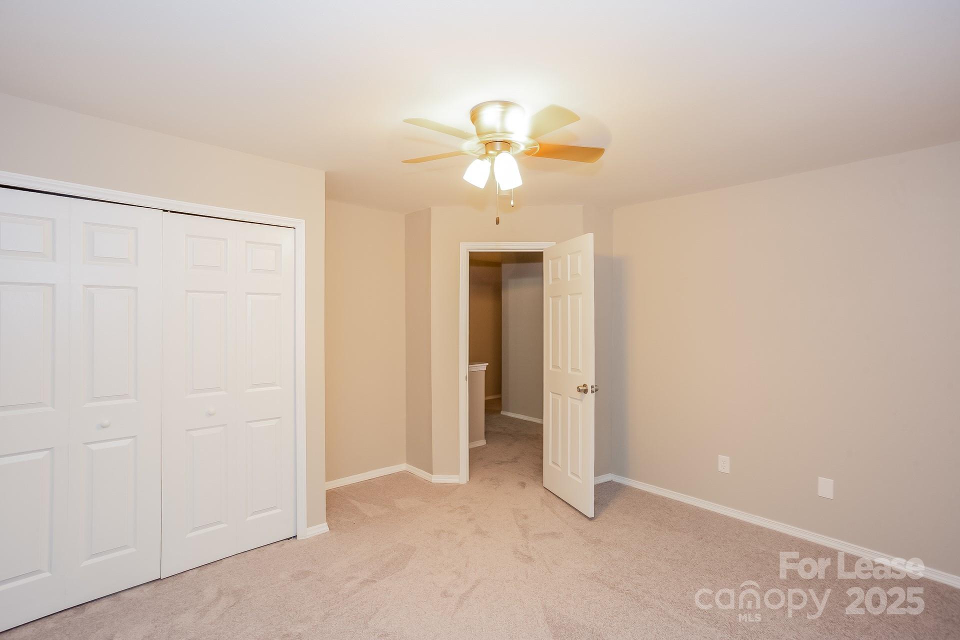 Autumn Woods - Residential Lease