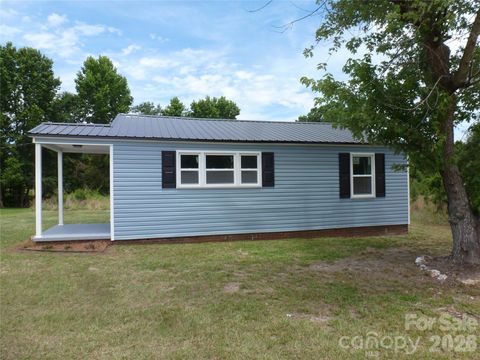 Photo of 3215 Flat Creek Road, Lancaster, SC 29720 (MLS # 4394390)