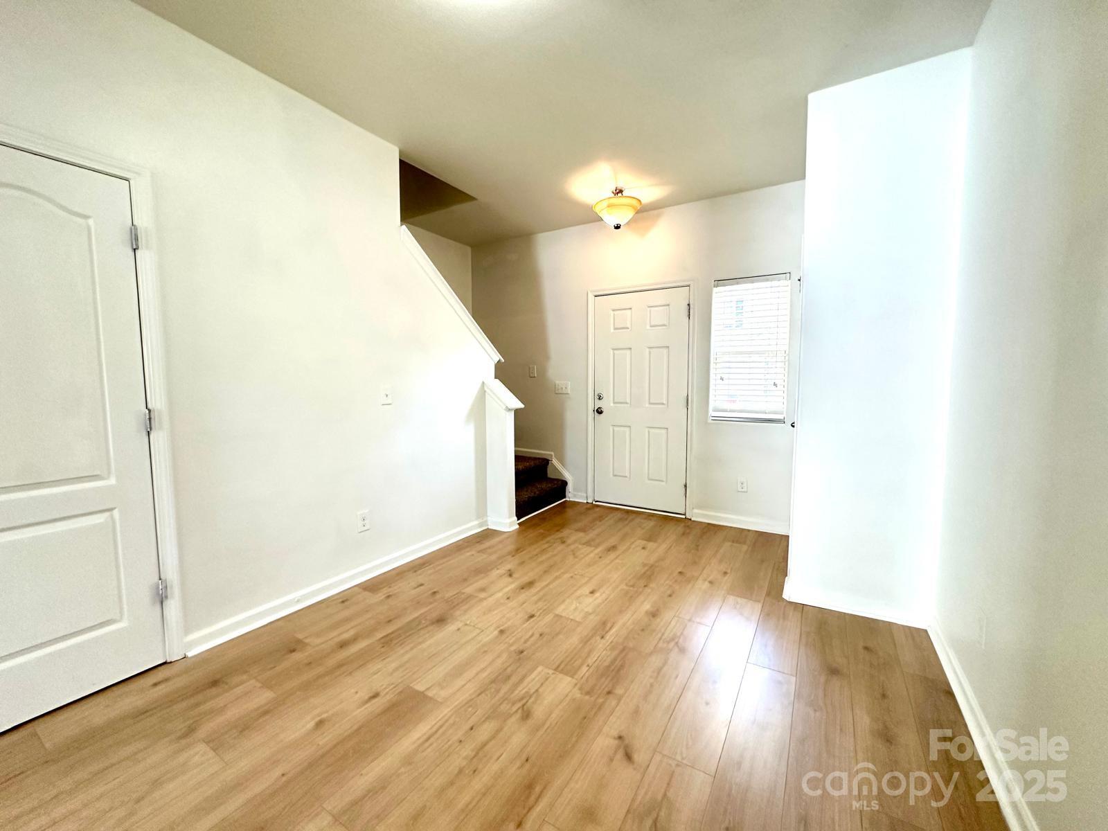 8223 Gabon Court