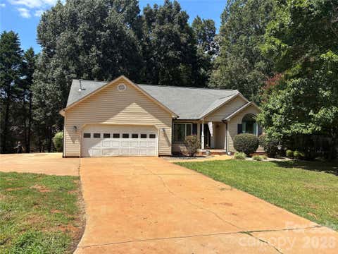 Photo of 120 Strawberry Lane #15, Salisbury, NC 28147 (MLS # 4410362)