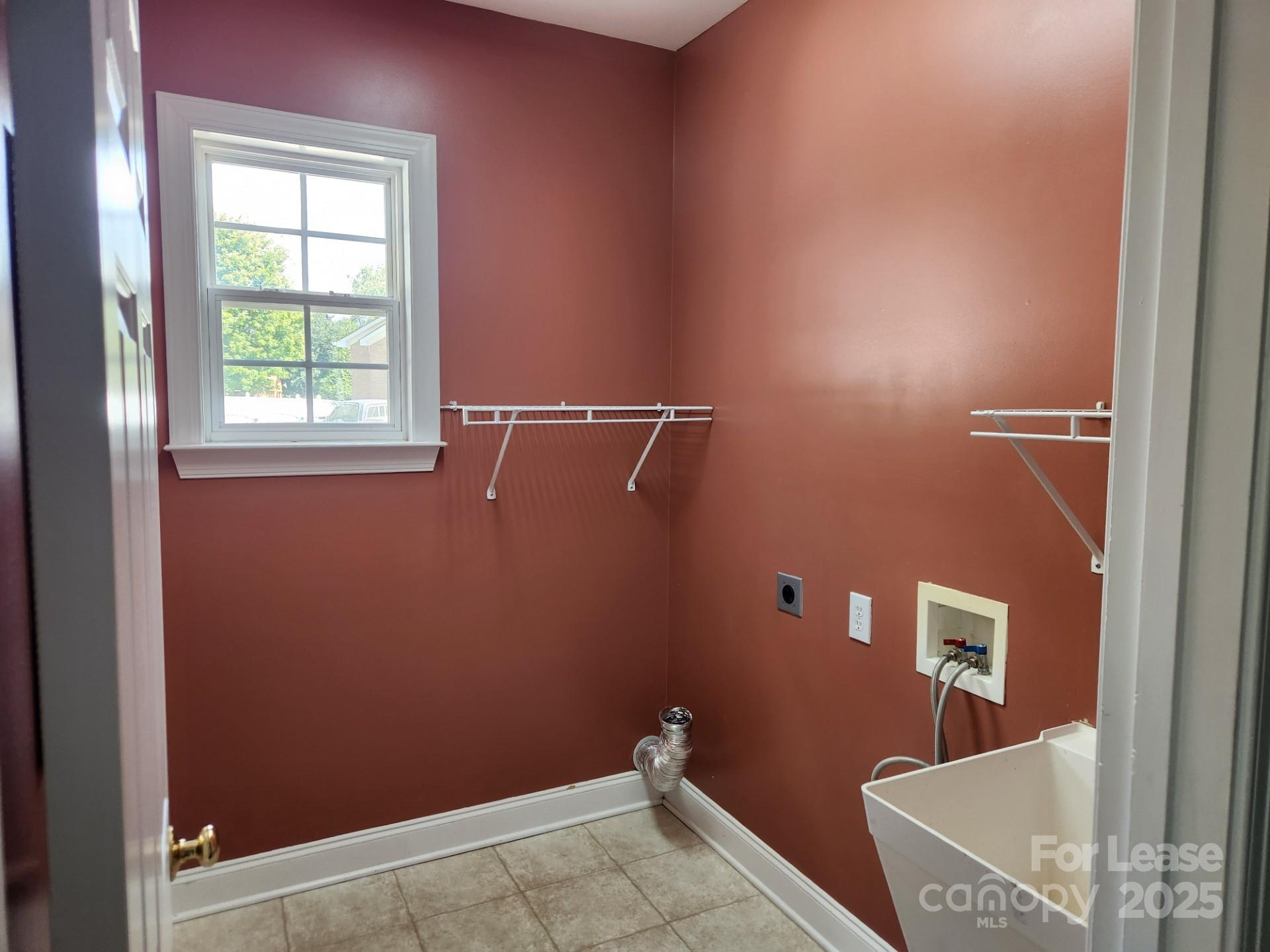 Laurel Park - Residential Lease