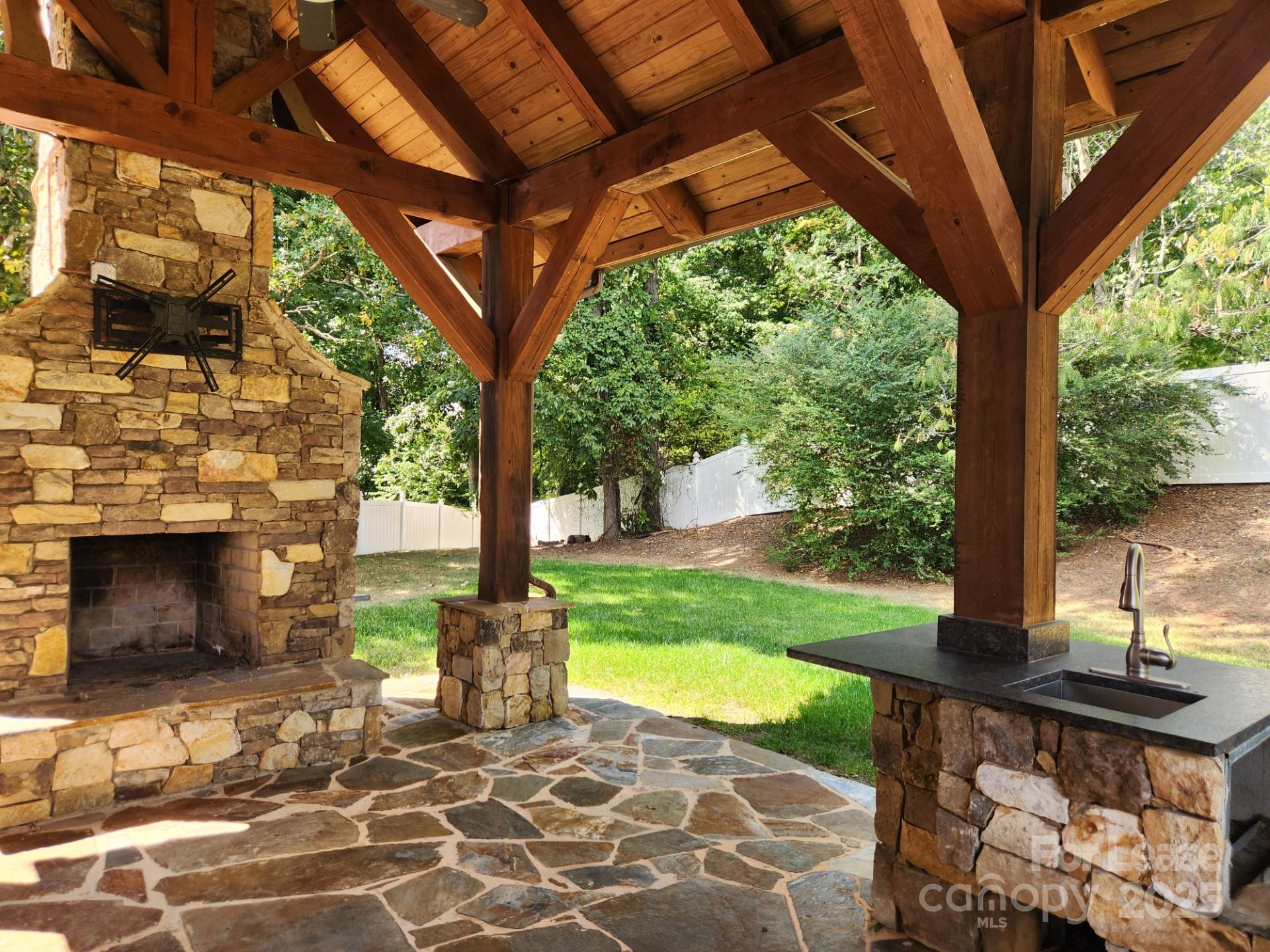 Laurel Park - Residential Lease
