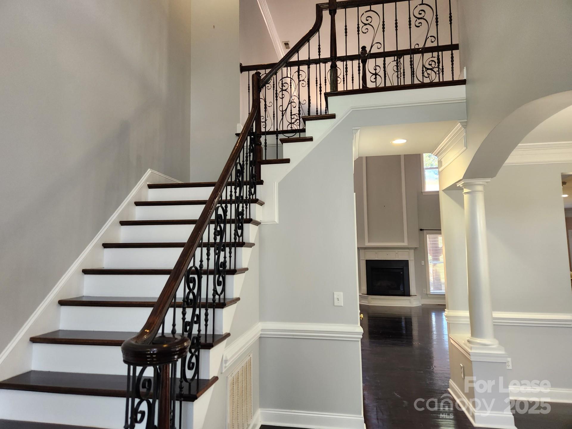 Laurel Park - Residential Lease