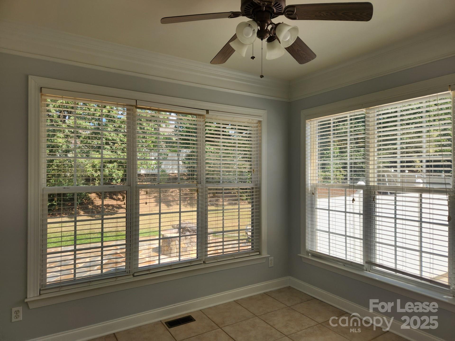 Laurel Park - Residential Lease