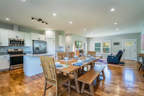 49 Temujin Drive Leicester NC 28748