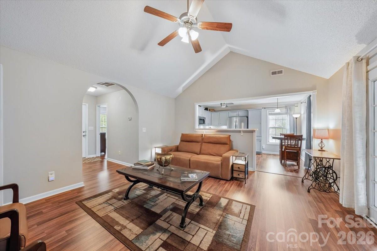 Avery Lake - Residential