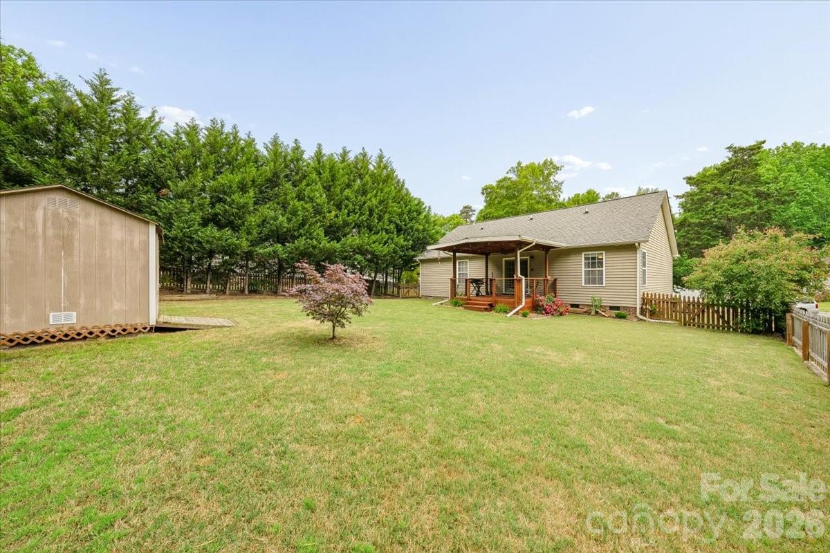 Avery Lake - Residential