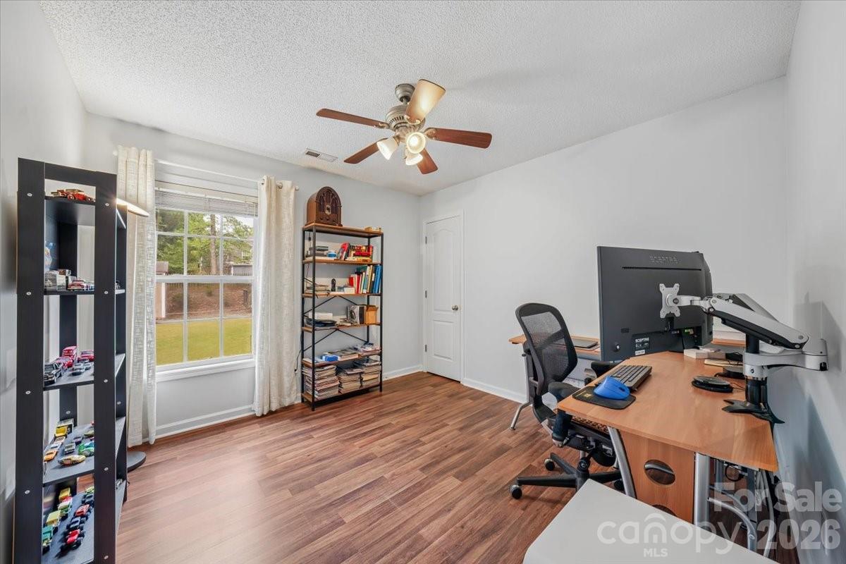 Avery Lake - Residential