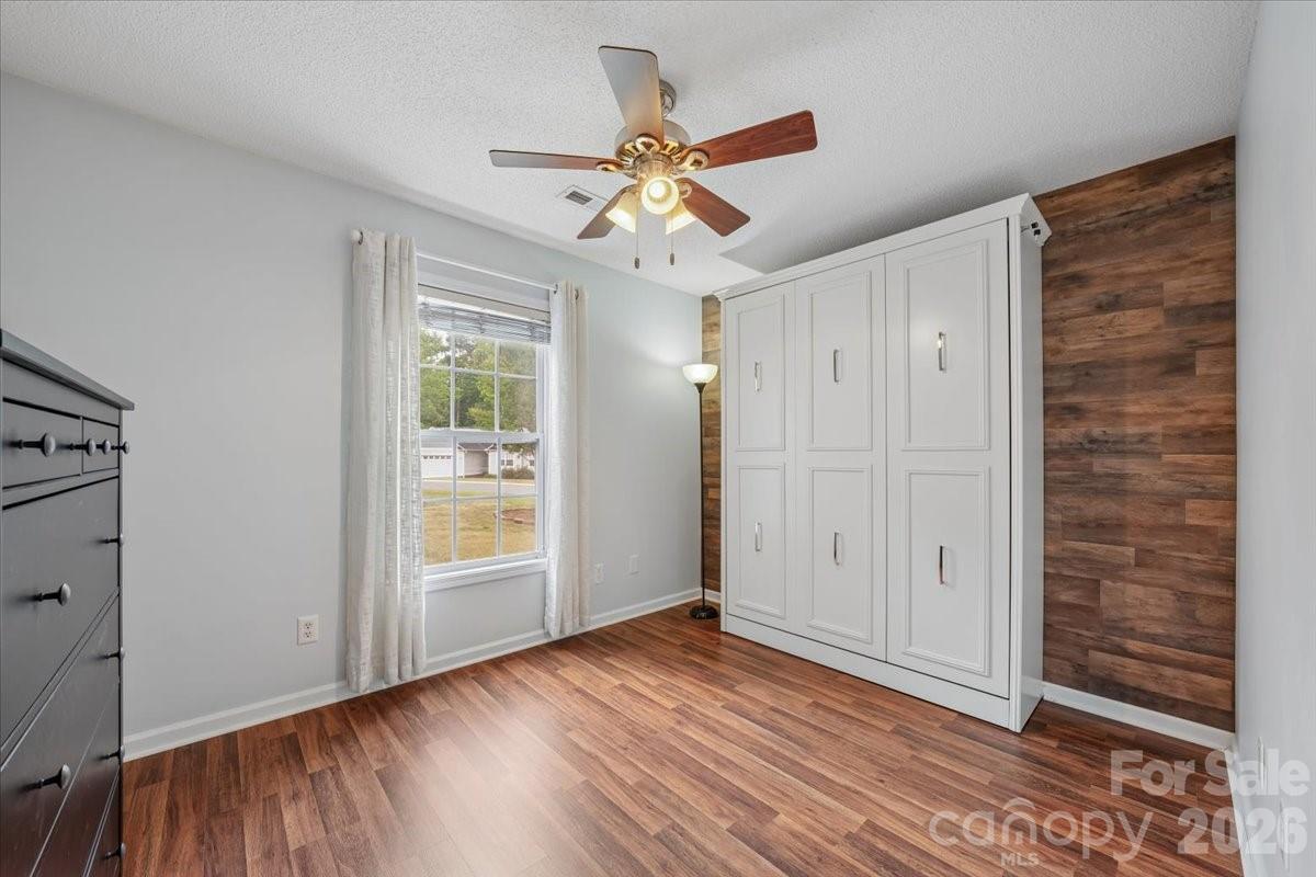 Avery Lake - Residential