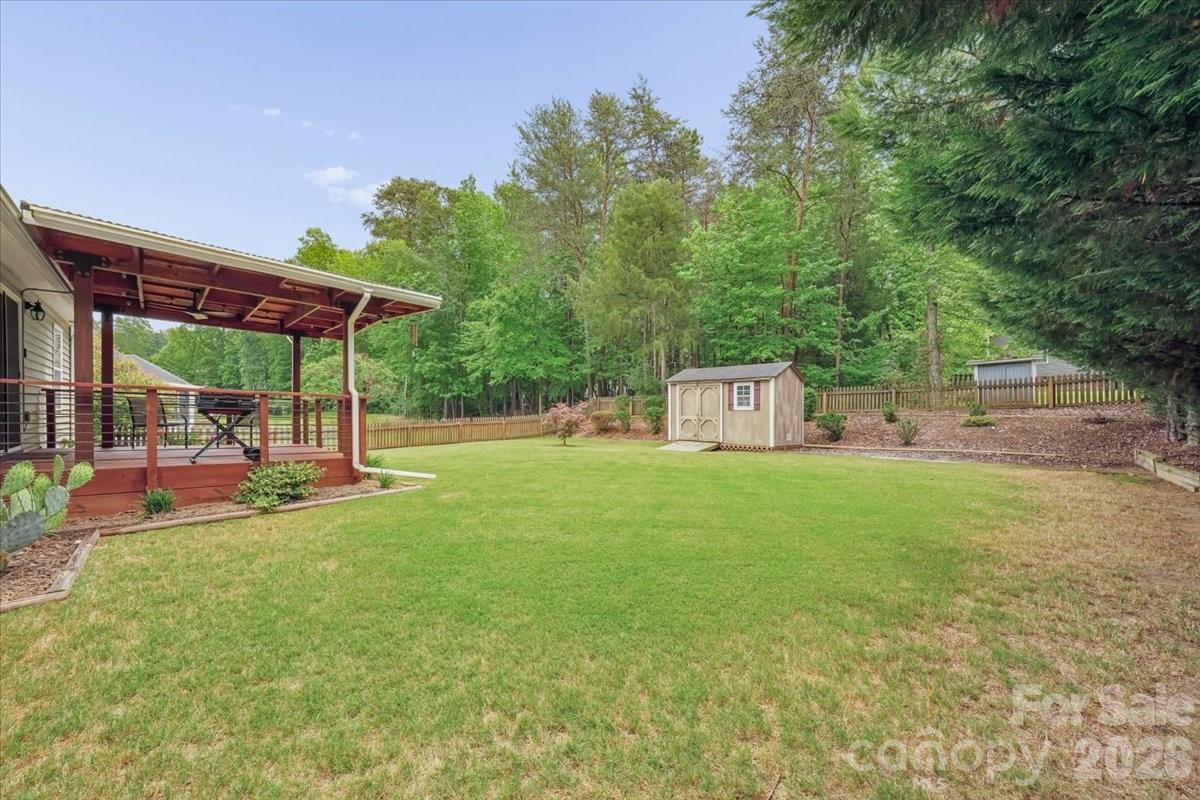 Avery Lake - Residential