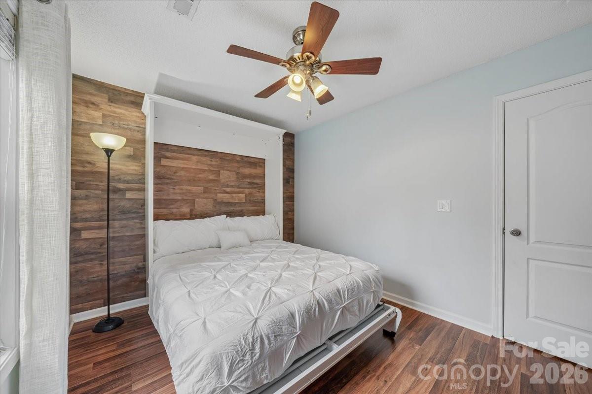 Avery Lake - Residential