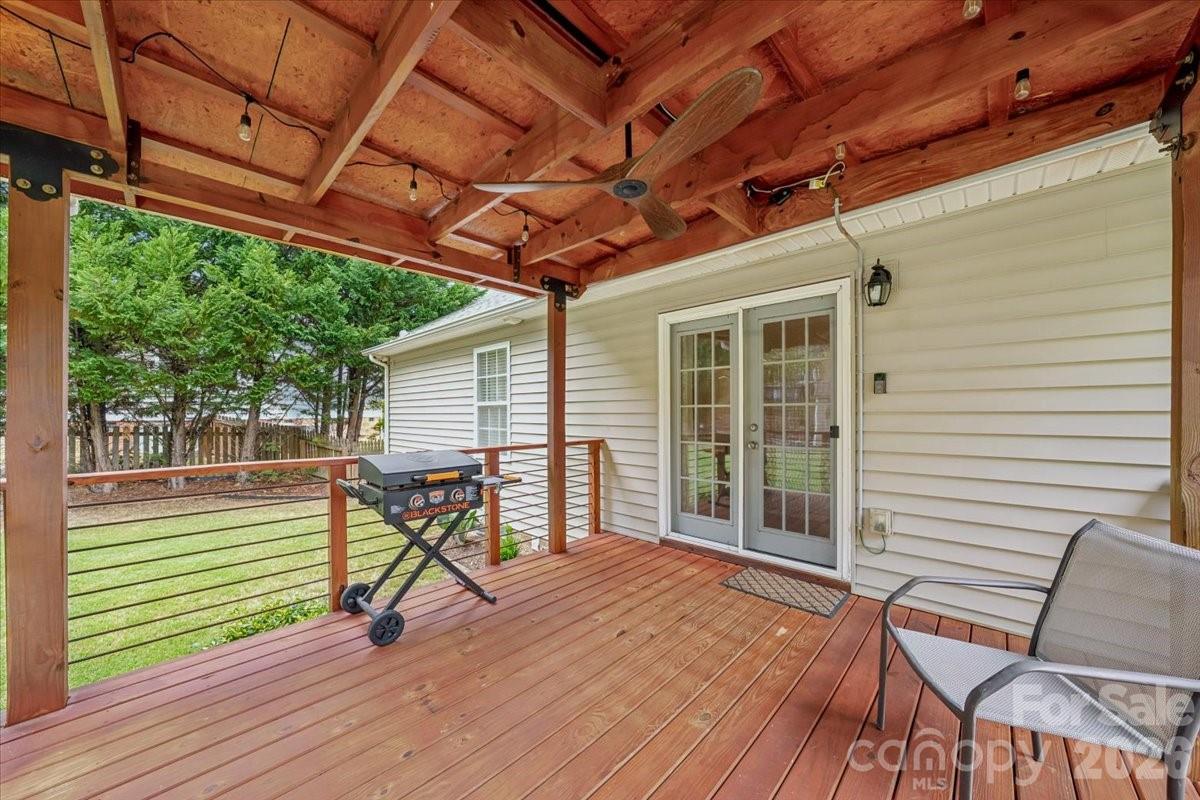 Avery Lake - Residential