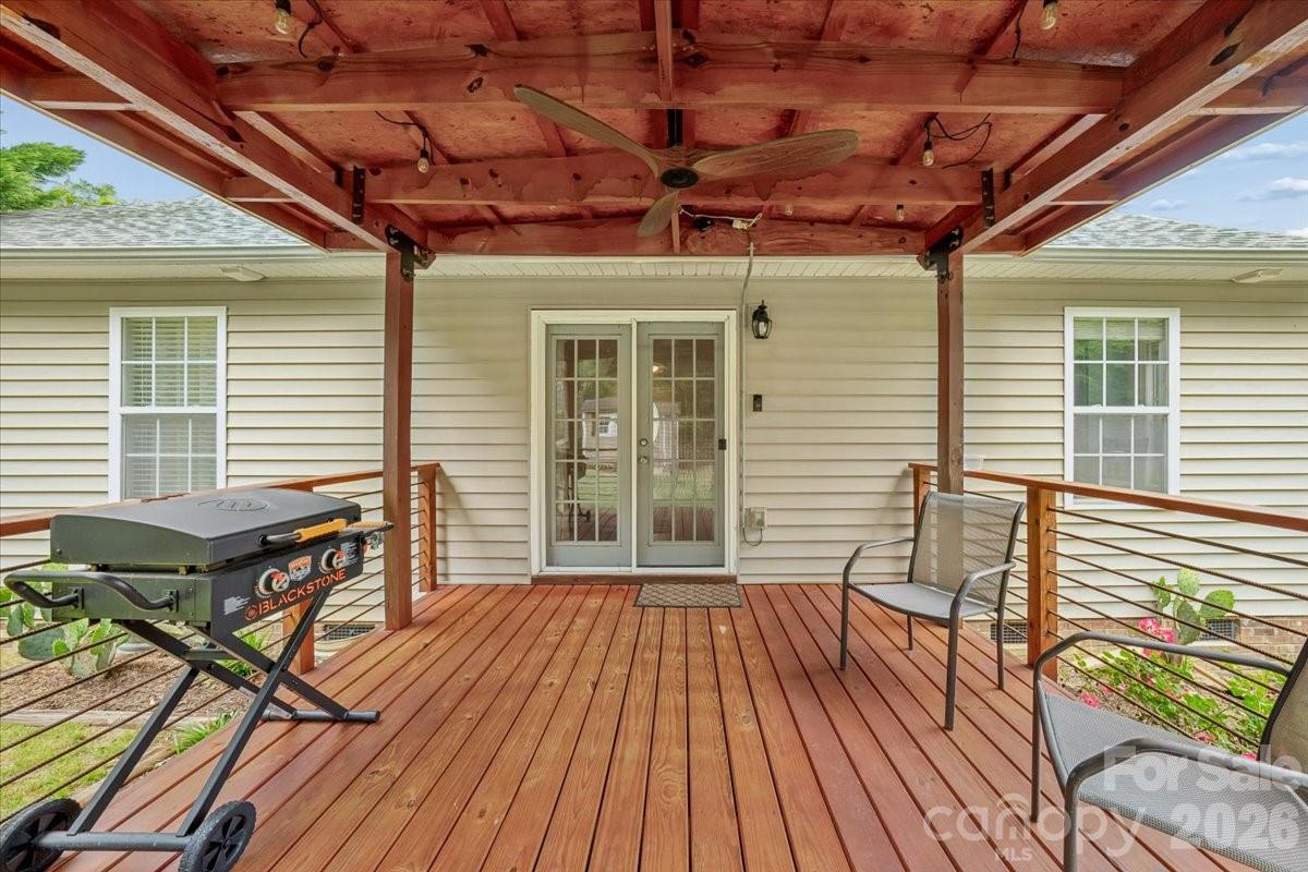Avery Lake - Residential
