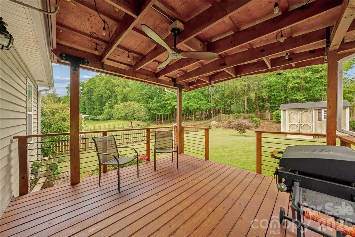 Avery Lake - Residential