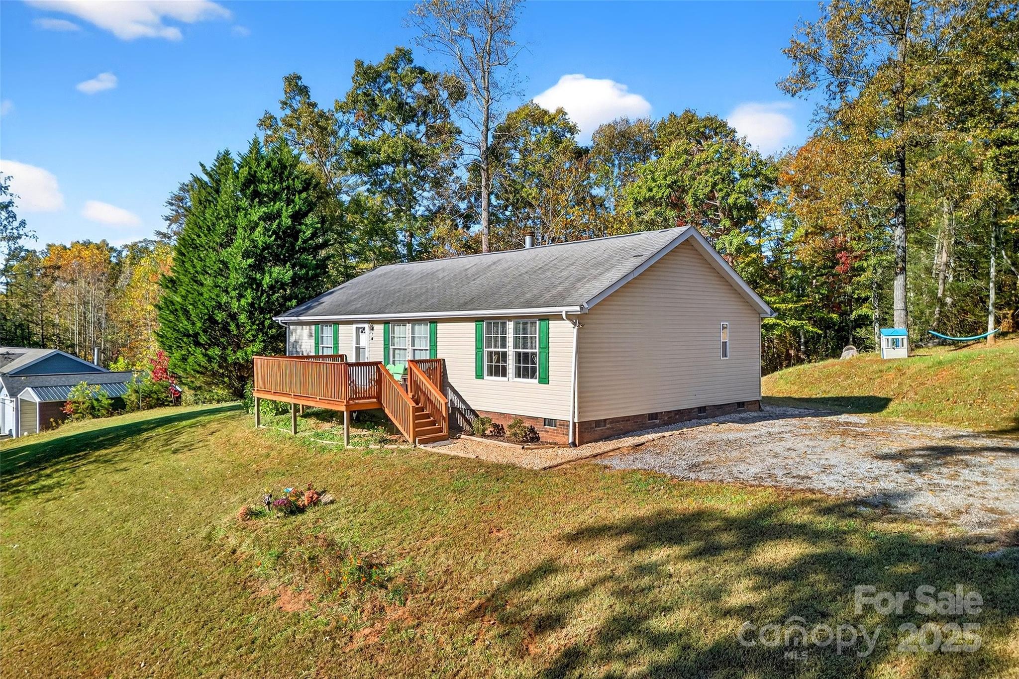 157 Blue Bird Meadows Drive