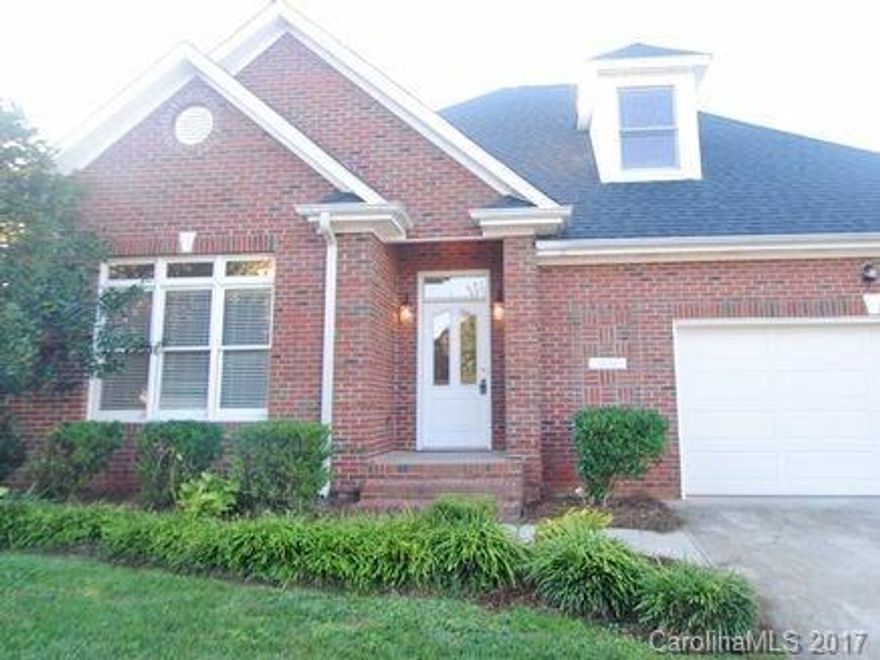 Stunning home in Gastonia's Waterford Place subdivision. Beautiful open floor plan features lg kitchen w island, lots of cabinetry, counter space and eat in area. Lg master bedroom down w huge master bath, separate shower/garden tub, and 2 walk in closets. Family room has cozy fireplace and wet bar for entertaining. French doors lead to the sun room. Private back patio surrounded by brick wall w iron gates. This professionally managed and maintained home is available to lease today!