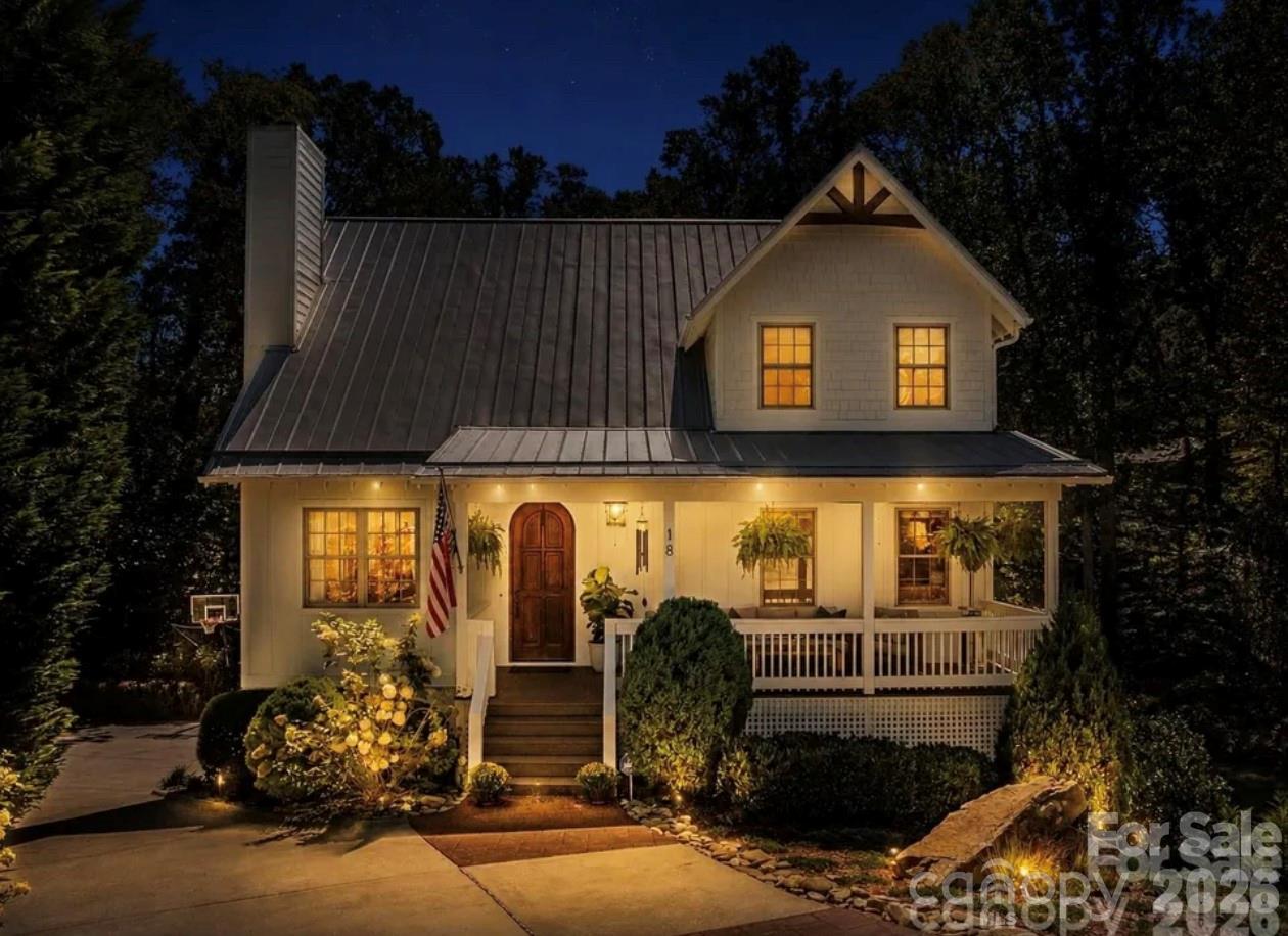 18 Oak Springs Drive