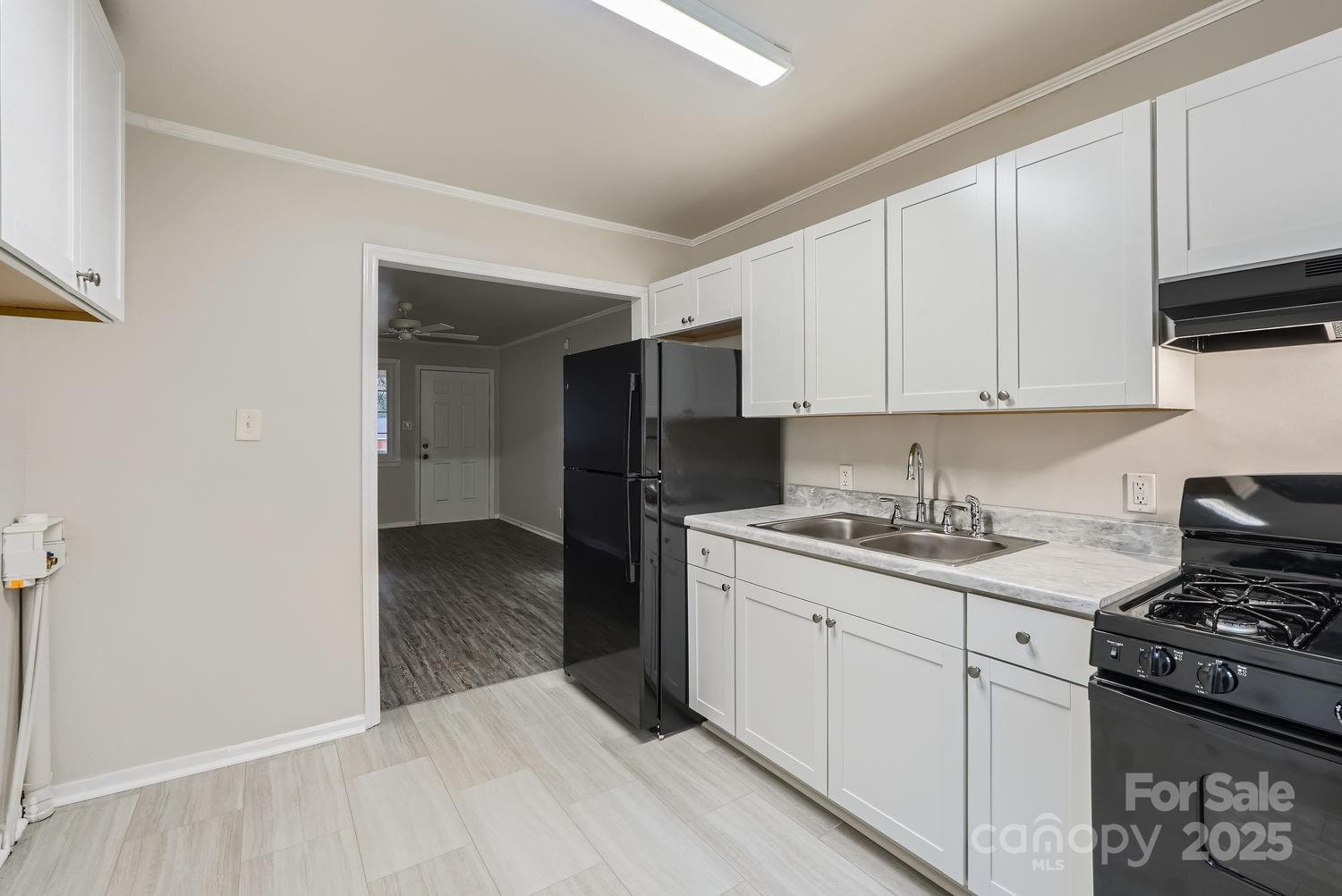 3233 Marlborough Road