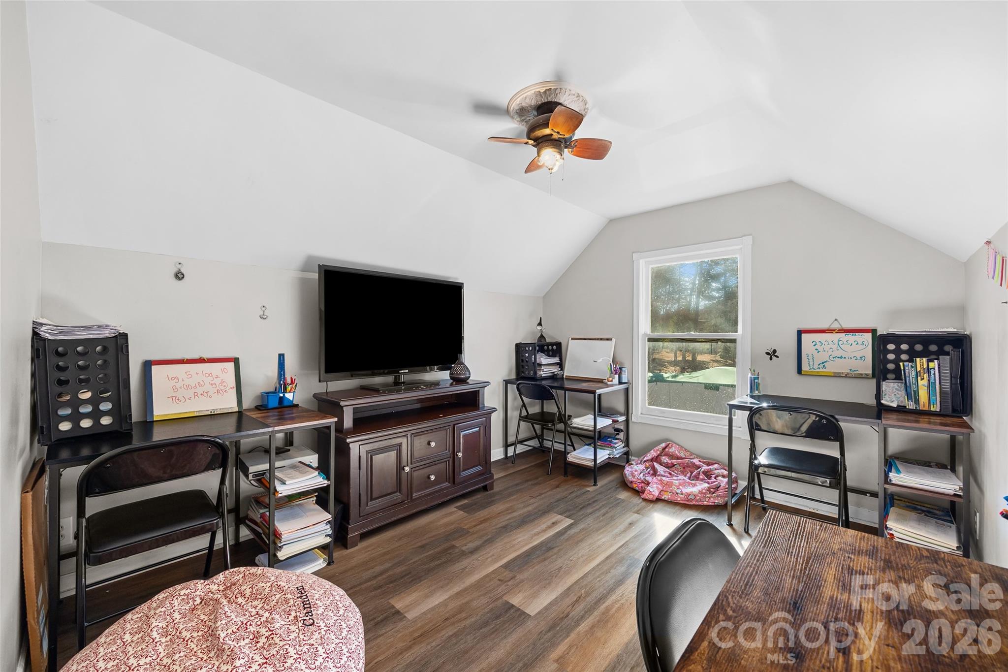 Victorian Hills - Residential