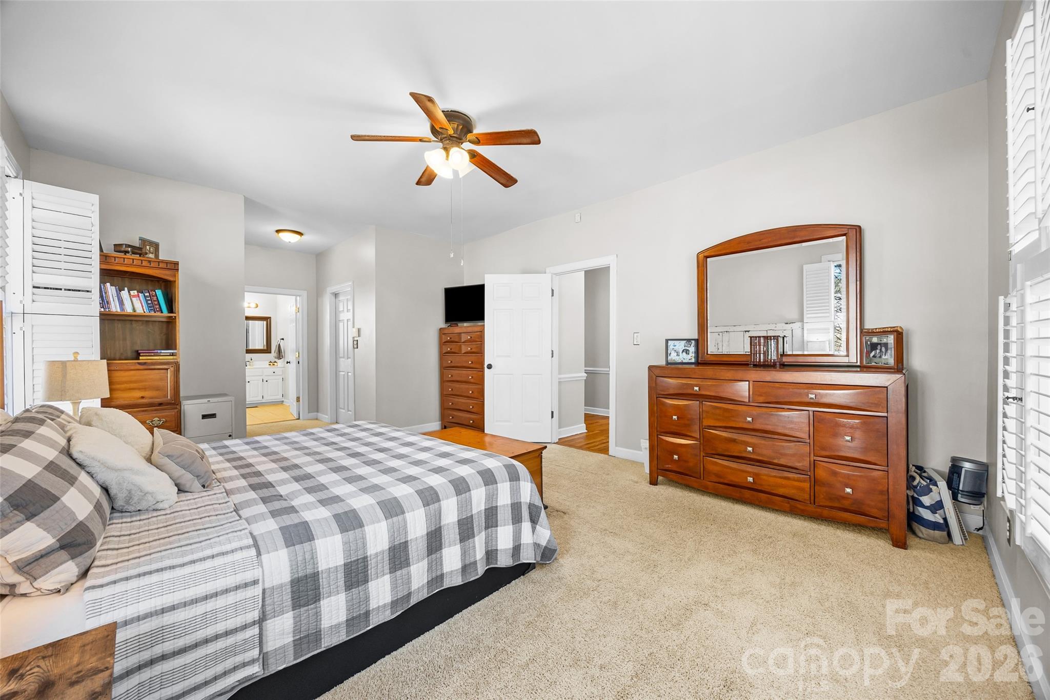 Victorian Hills - Residential