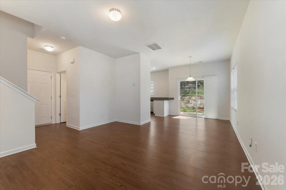 Oakview Commons - Residential