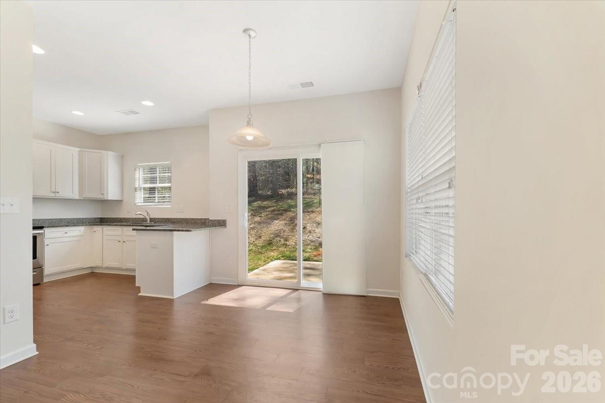 Oakview Commons - Residential