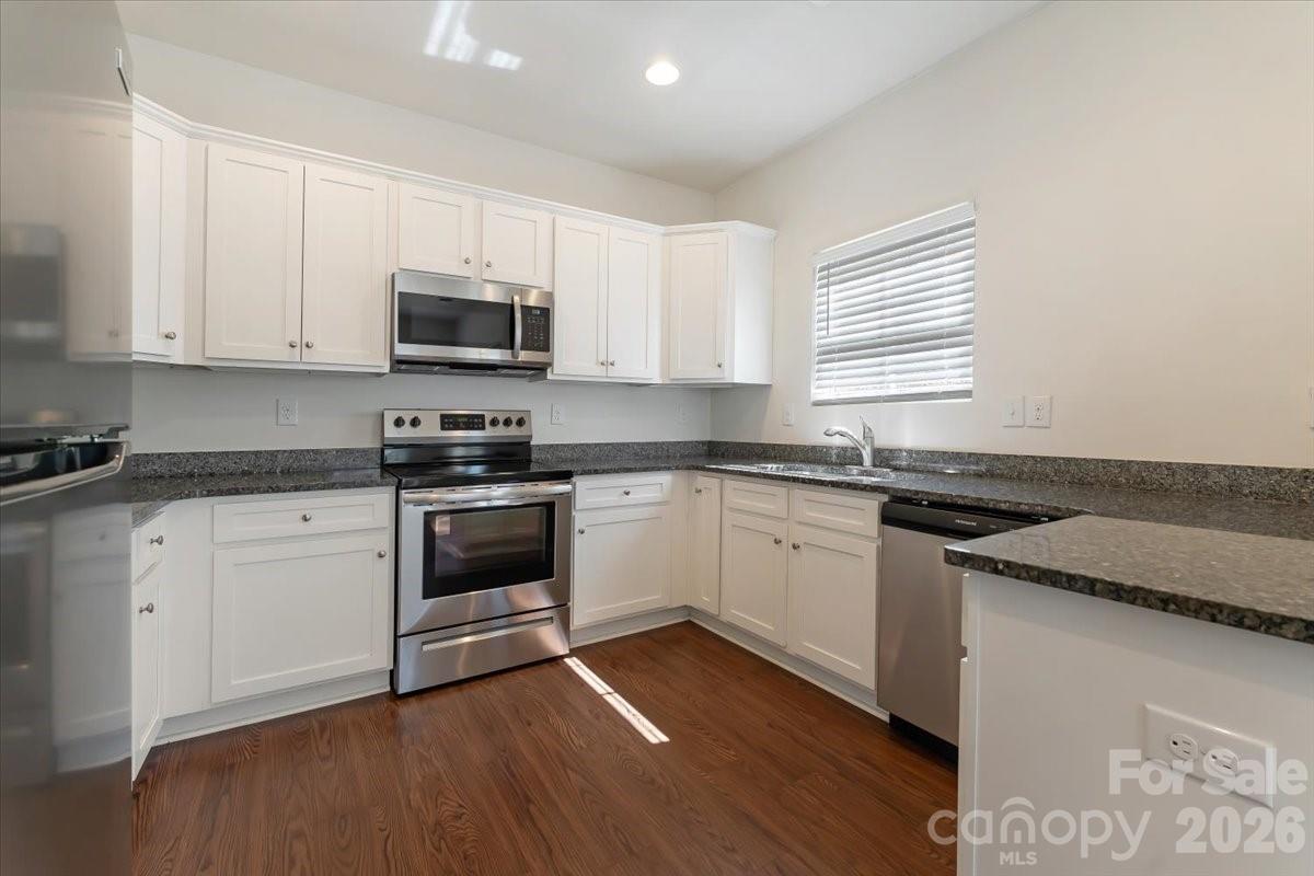 Oakview Commons - Residential