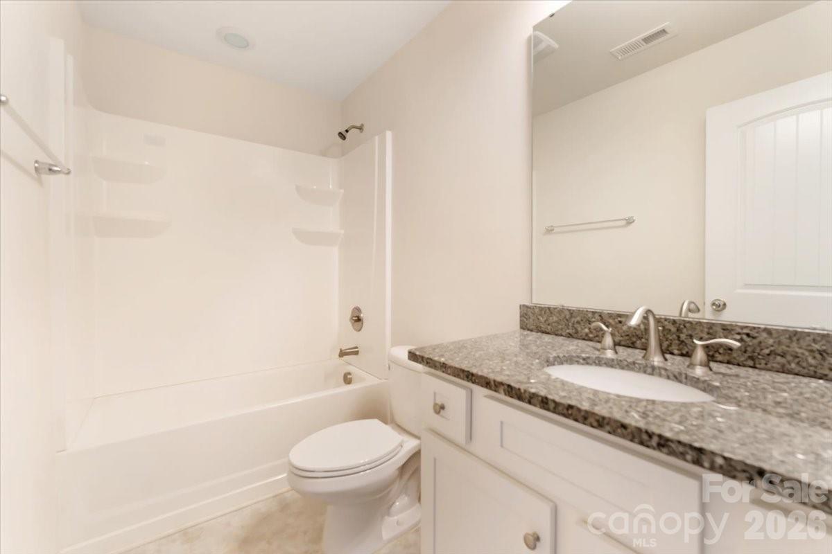 Oakview Commons - Residential