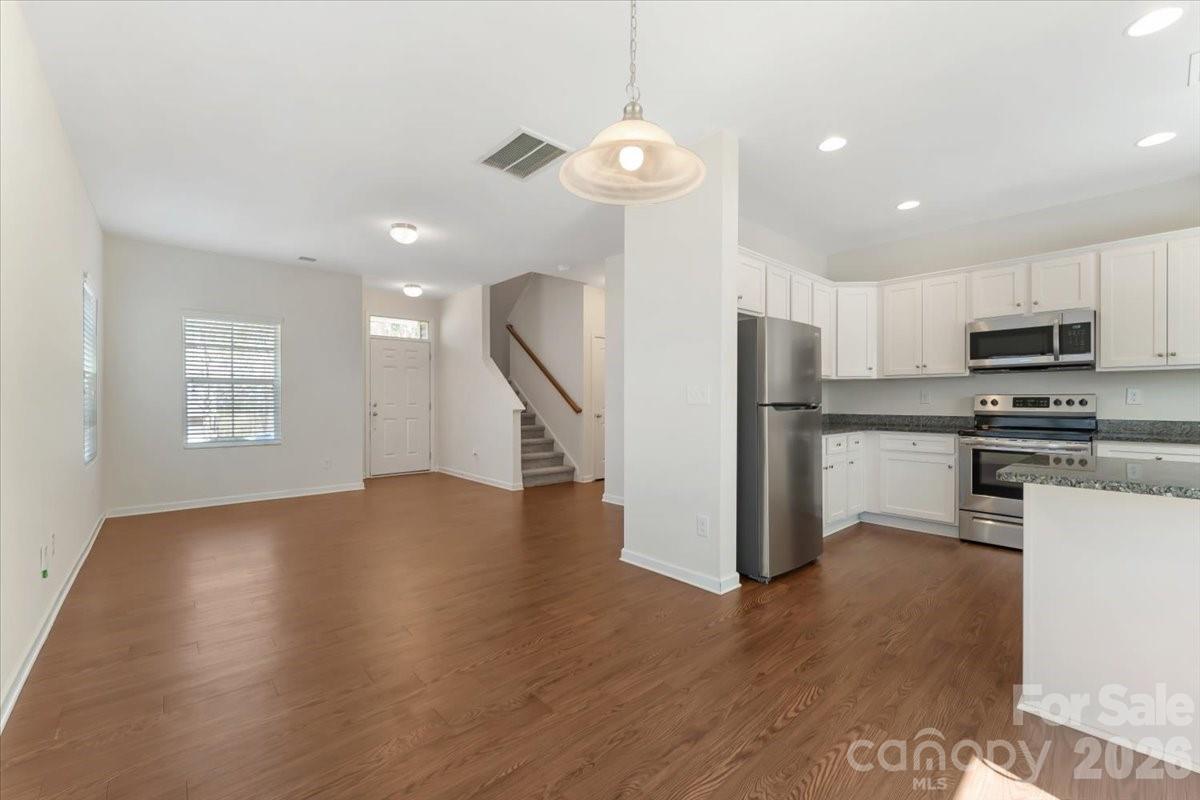 Oakview Commons - Residential