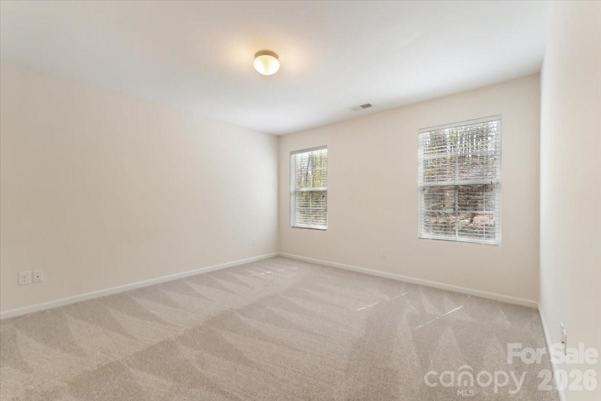 Oakview Commons - Residential