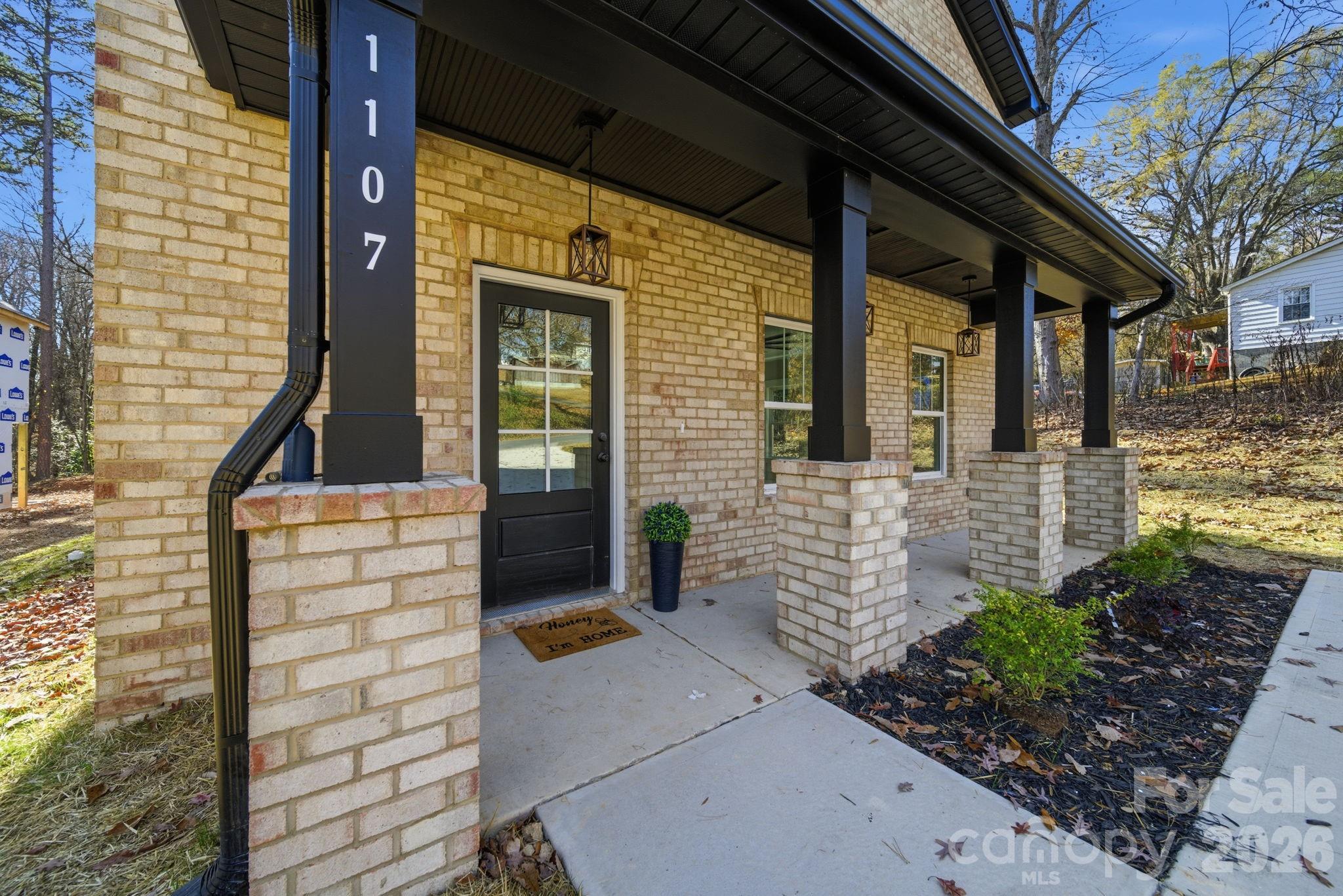 1107 Greenwood Street