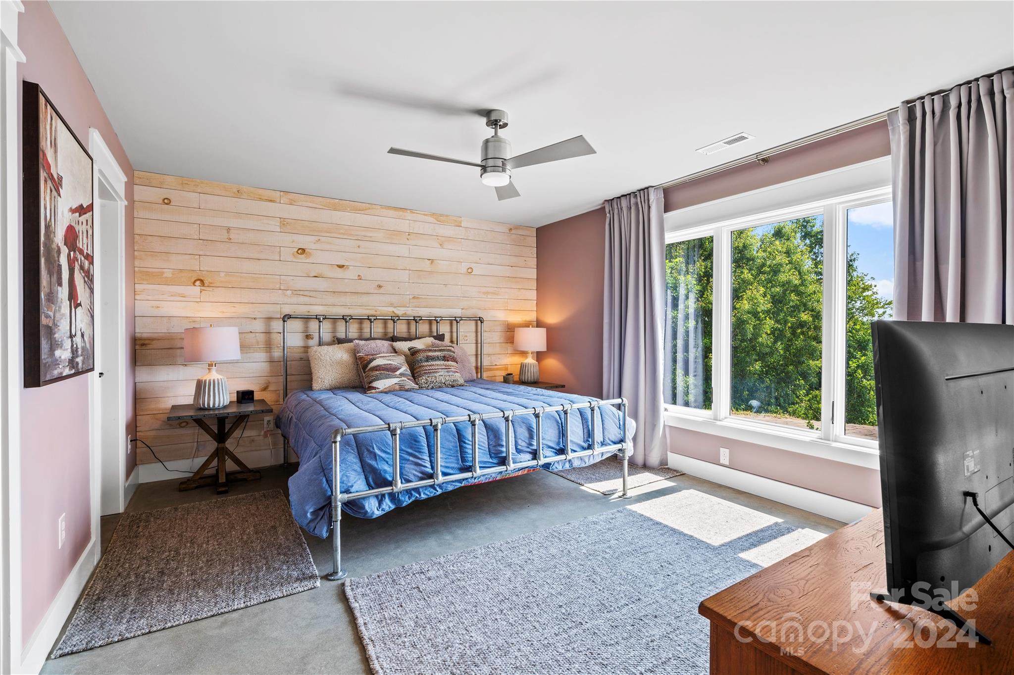 Bear Cliff - Residential